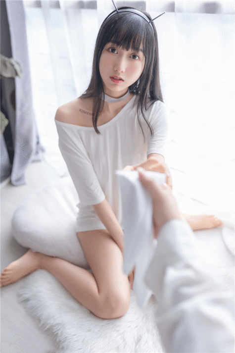 亚洲一卡一卡二新区无人区,最新产品,带来全新体验